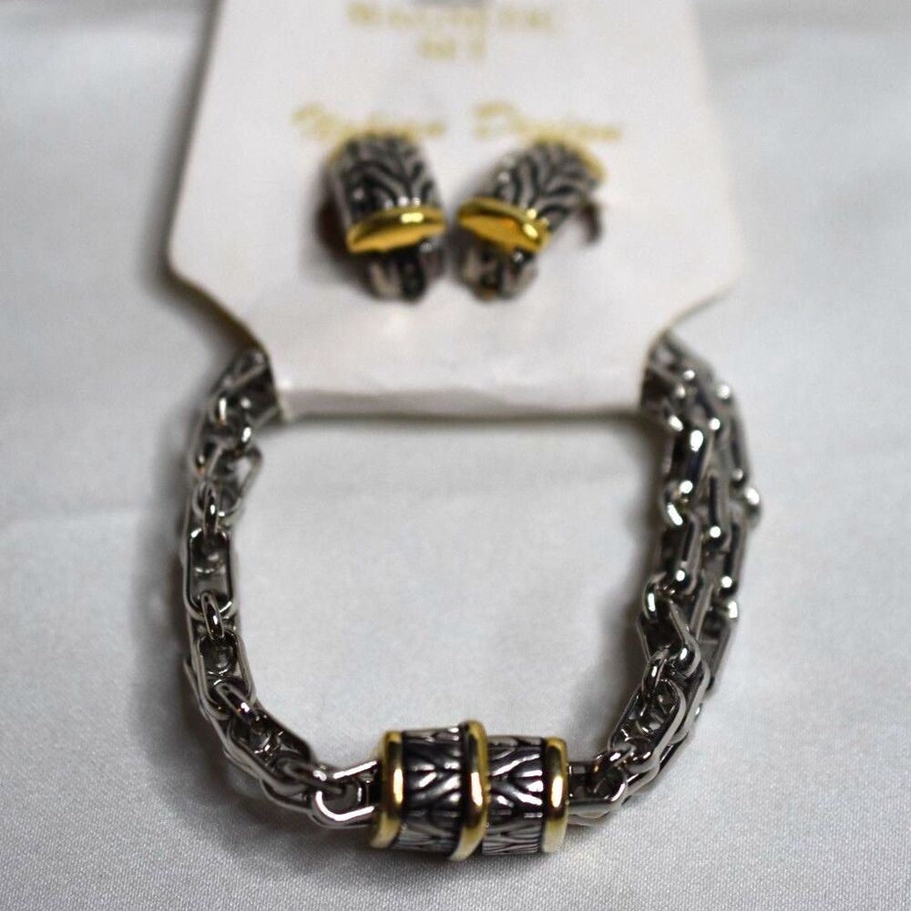 NWT Italian Design Clip On Earrings/ Magnetic Wheat Link Chain 7.5" Bracelet Set